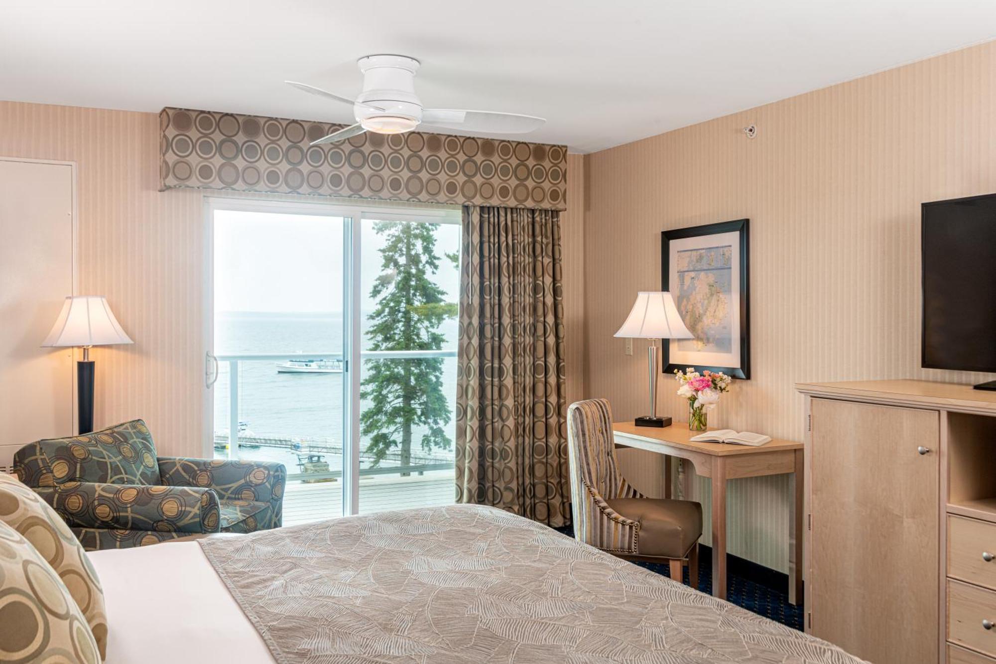 Atlantic View King Room with Balcony